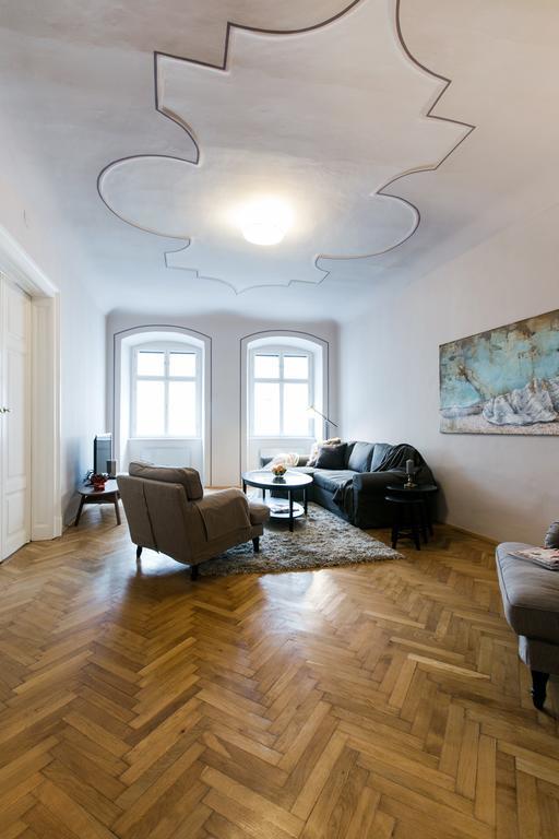 Stairway To Heaven By Welcome2Vienna Apartment Exterior photo